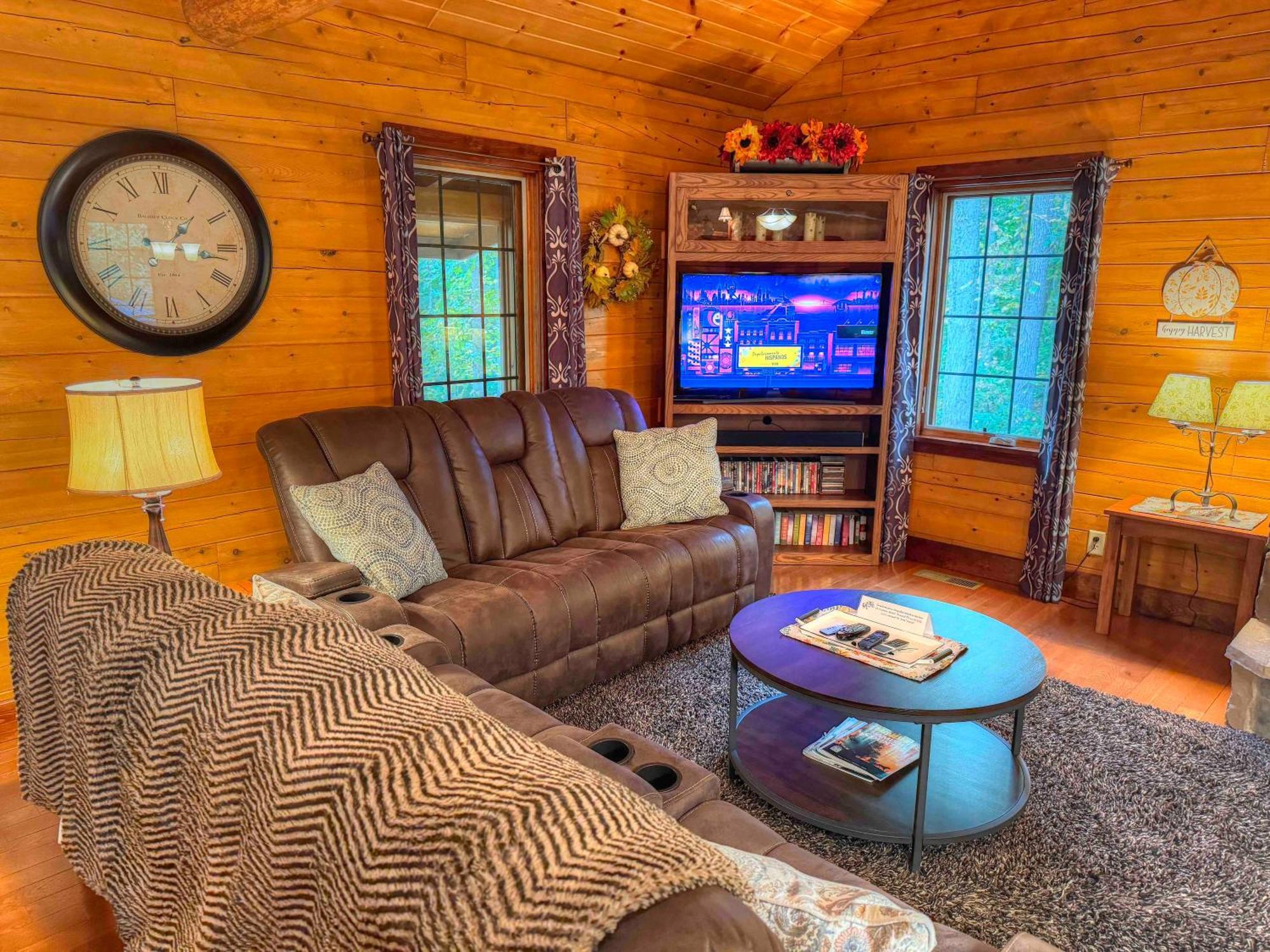 Ferngully Creek Cabins Millersburg Dış mekan fotoğraf
