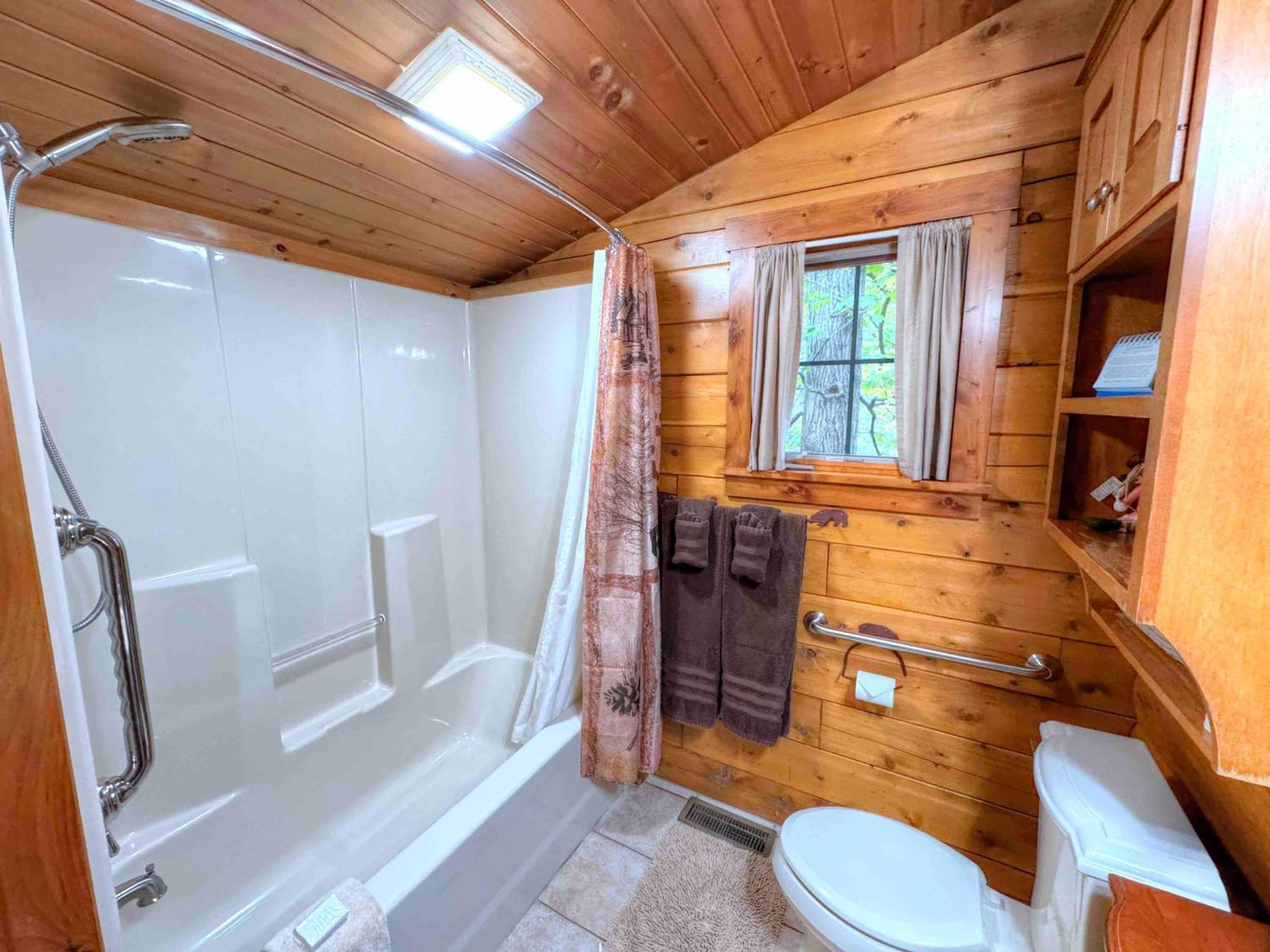 Ferngully Creek Cabins Millersburg Dış mekan fotoğraf